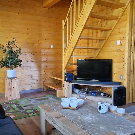 Domek Letniskowy Treby Stare Exterior foto